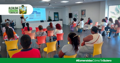 Alcaldía Ciudadana de Esmeraldas y SRI inician ciclo de talleres sobre manejo tributario para emprendedores locales