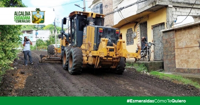 Alcaldía reconforma calles en barrio La Hortensia