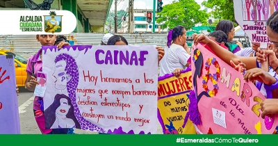 Plantón en avenida Bolívar en conmemoración del Día Internacional de la Mujer