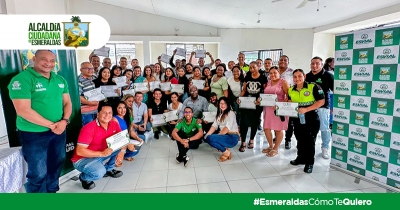 100 funcionarios de ESVIAL EP fueron capacitados por técnicos de la Casa Municipal de la Juventud
