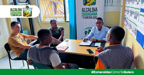 Reunión entre Alcaldía Ciudadana de Esmeraldas y técnicos de World Visión