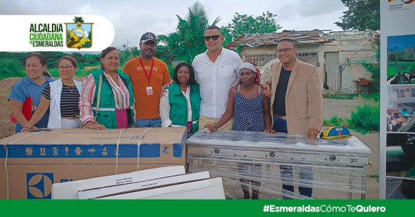 Alcaldía y Cooperación GIZ entregan menaje a emprendedoras